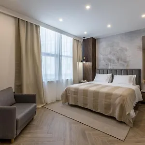 https://luxury-rooms-bolero.splithotels.org