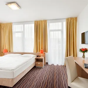 Hotel Akcent, Praga