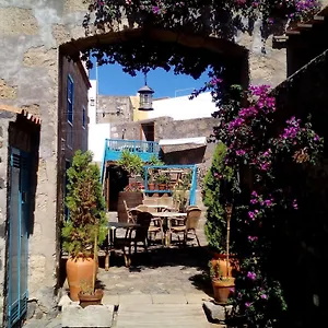https://hotel-rural-4-esquinas.adeje-hotels.com