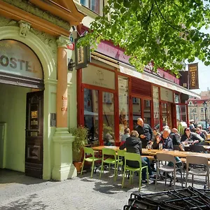  Hostel Spot