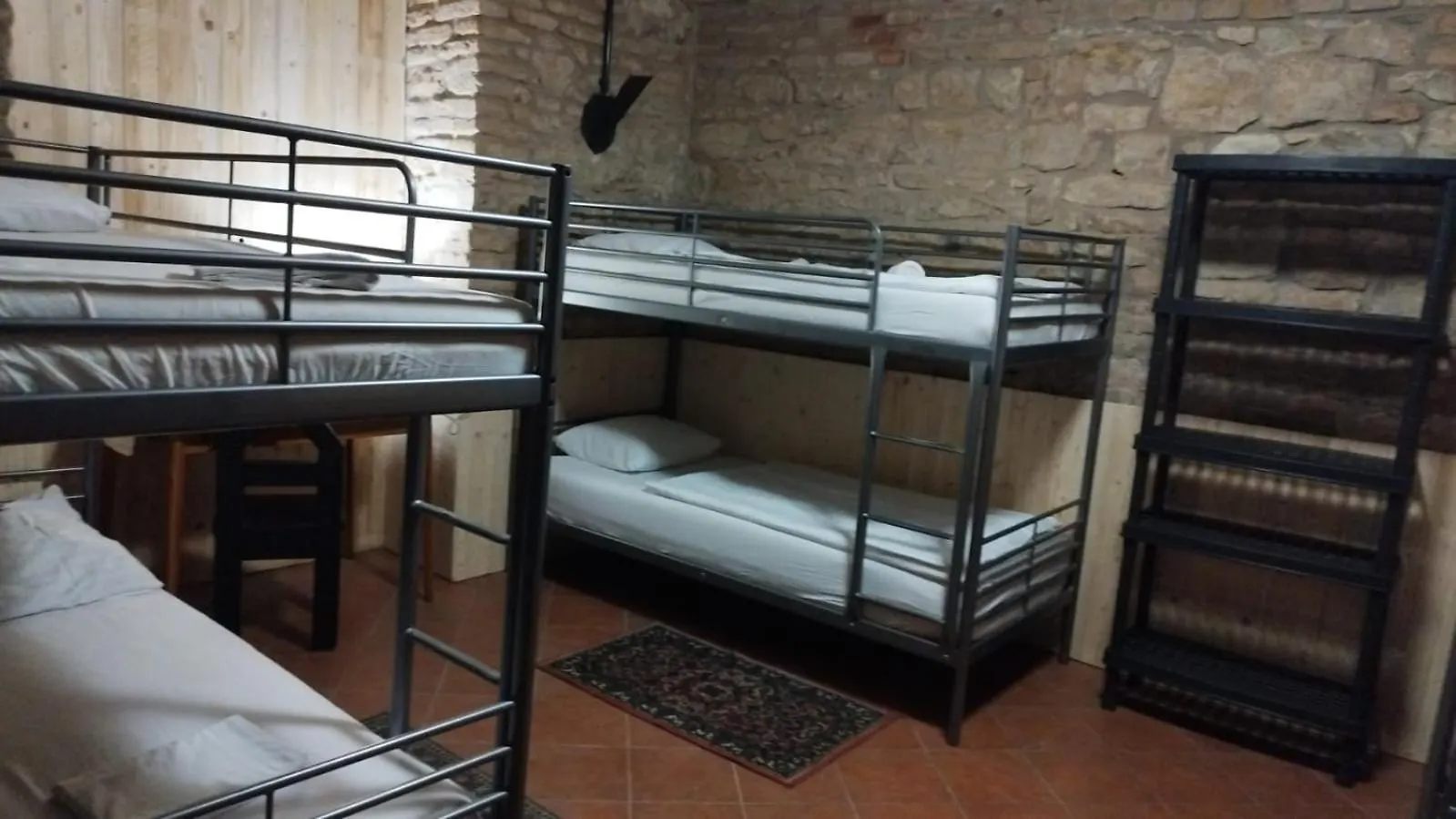 Alba Hostel Prag 0*,